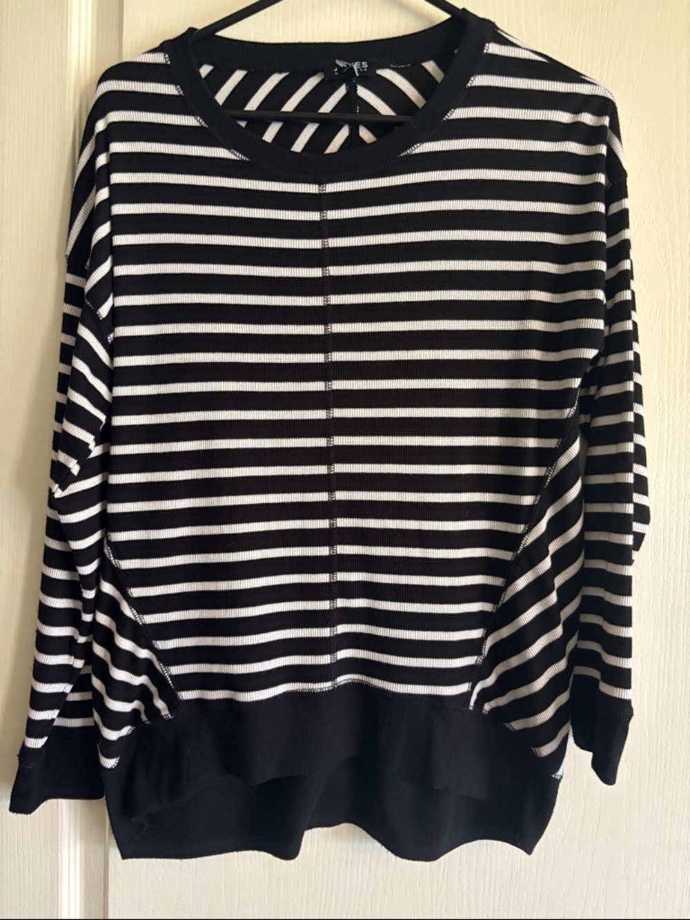 Jones New York Black and White Striped Sweater